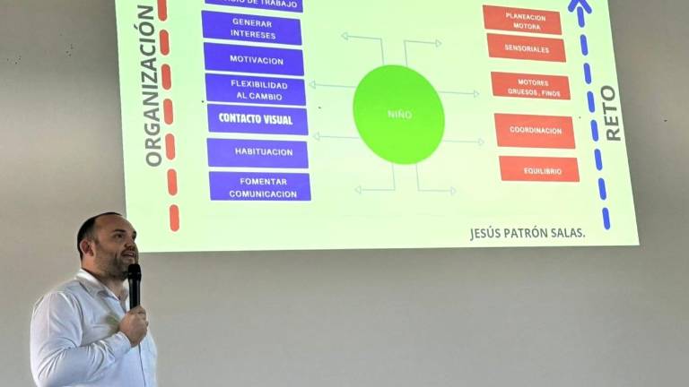 Jesús Patrón Salas imparte el taller.