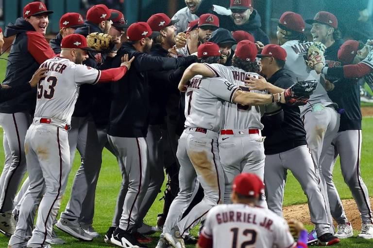 ¡D-backs despacha a Filis y avanza a su primera Serie Mundial desde 2001!
