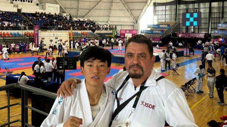 Kaito Yoshii va por el oro.
