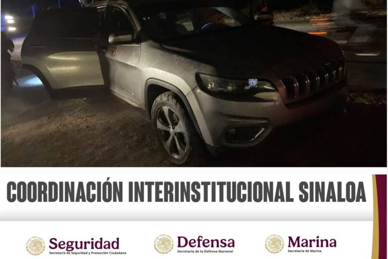 Hallan vehículo robado con dosis de drogas y ponchallantas en Navolato