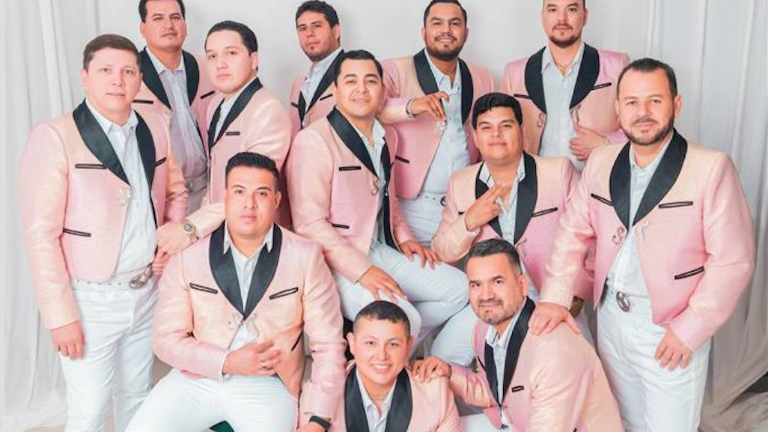 Mariachi Sol de Mi Tierra de Culiacán Sinaloa, celebra dos décadas de trayectoria.