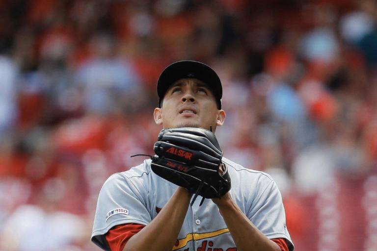 Mexicano Giovanny Gallegos salva su segundo juego para los Cardenales de San Luis