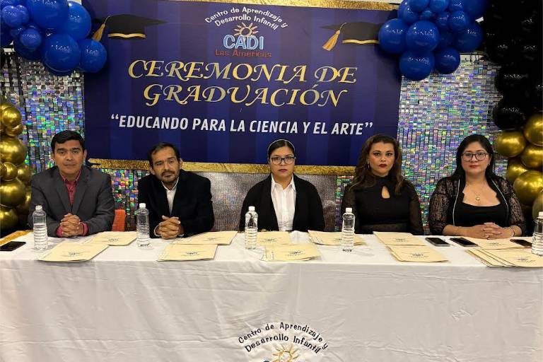 ¡Felicidades graduados!, despide Cadi Las Américas una generación más