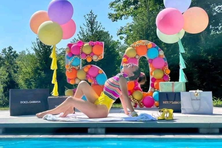 Thalía llega ‘arrasando’ a sus 50 años