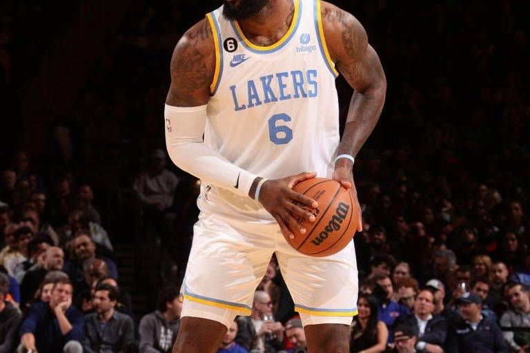 LeBron James admite su disgusto por no volver a competir junto a Kyrie Irving