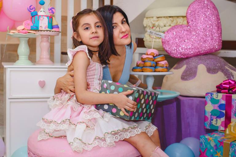 ¡Dulces 7, Itzia!