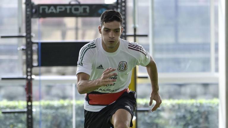 Raúl Jiménez ya trabaja con el Tri.