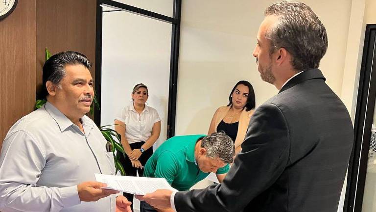 La denuncia fue interpuesta el viernes 1 de septiembre ante la Comisión de Quejas del IEES.