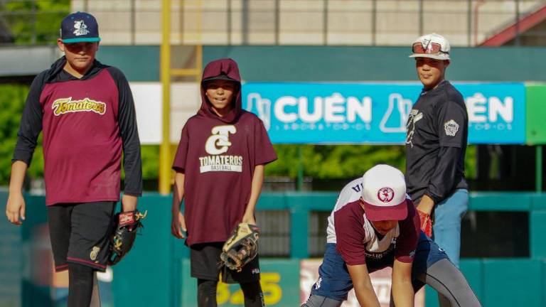 Los peloteritos que representarán a Tomateros de Culiacán en el Torneo Infantil de la LMP ya entrenan a todo vapor.