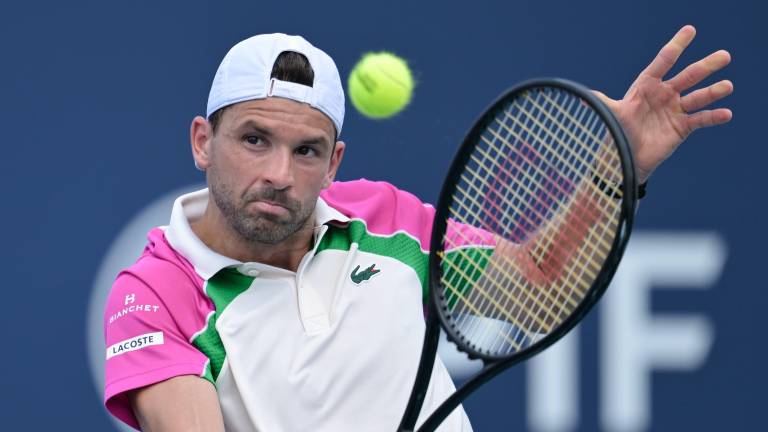 Grigor Dimitrov se impone en tres sets.