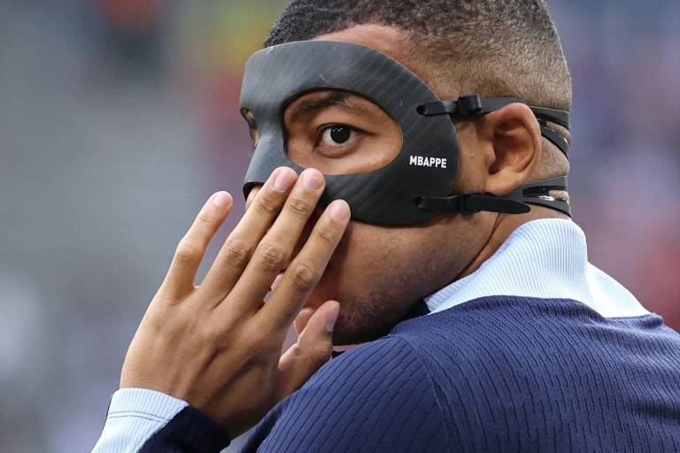 Kylian Mbappé participa en entrenamiento de selección francesa