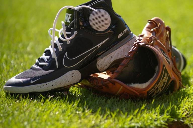 Pedro Reyes reporta a la pretemporada de Tomateros de Culiacán