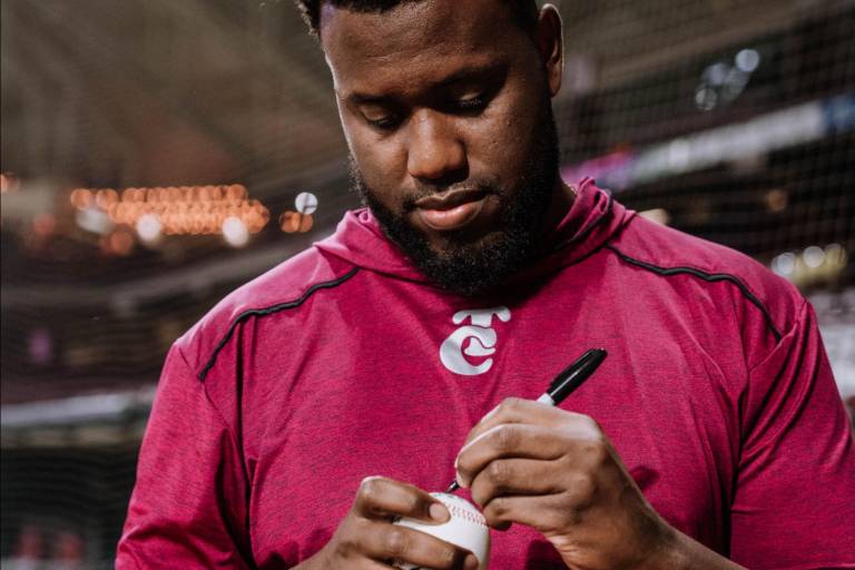 Alberto Baldonado arriba a Tomateros de Culiacán con la mentalidad de jugar duro