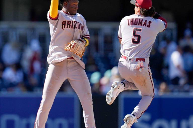 ‘Explota’ la ofensiva de Alek Thomas y D-backs remonta ante Dodgers