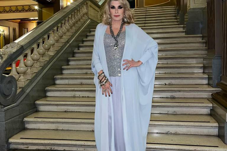 Hospitalizan a la cantante Dulce