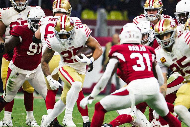 Los 49ers de San Francisco se adueñan del estadio Azteca, con paliza sobre los Cardinals de Arizona