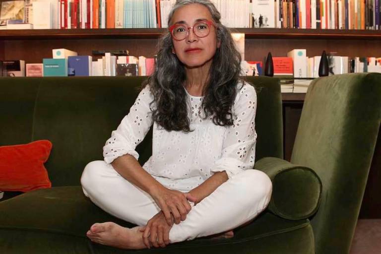Gana Cristina Rivera Garza el Premio Xavier Villaurrutia