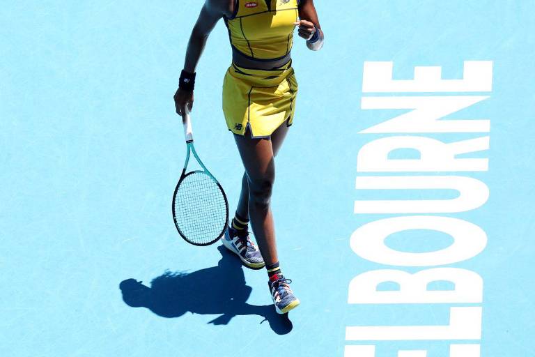 Coco Gauff se impone al calor y a los nervios frente a Marta Kostyuk y jugará semifinales