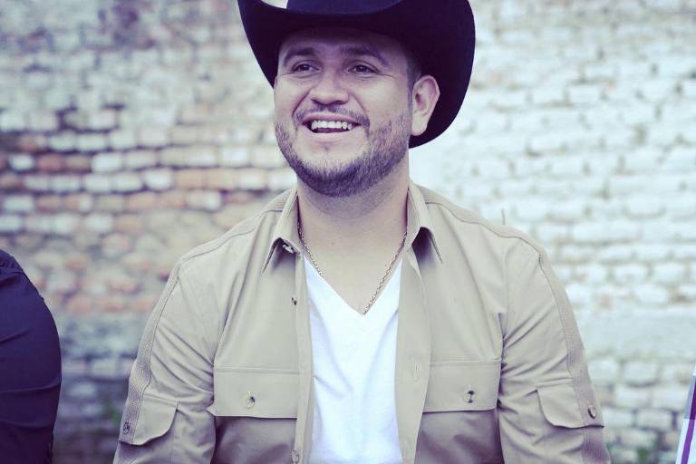 Edén Muñoz más allá de Calibre 50, esta es su historia