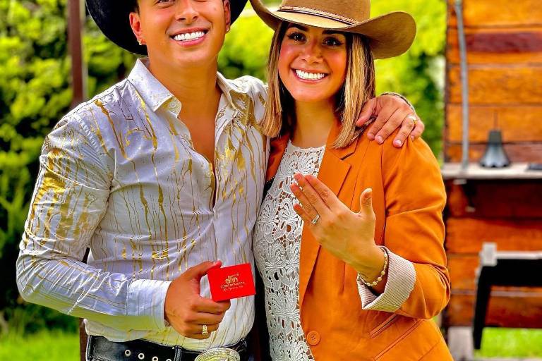 Edwin Luna de La Trakalosa fue cómplice de una pedida de mano