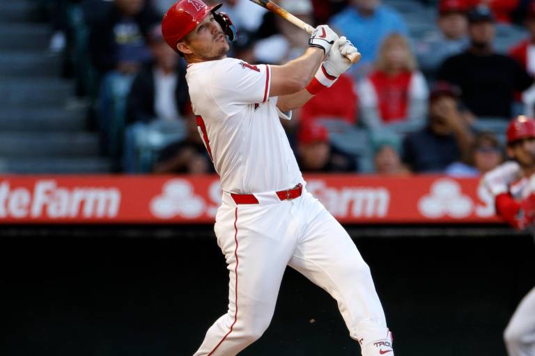 Mike Trout exhibe su forma de JMV con un histórico inicio de campaña