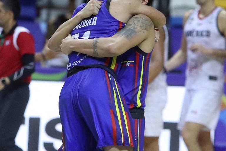 México cae ante Venezuela y ambos avanzan a los cuartos de final de la Copa América de baloncesto