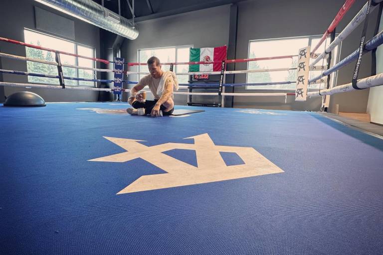 Se intensifican negociaciones para pelea entre Canelo y Jaime Munguía