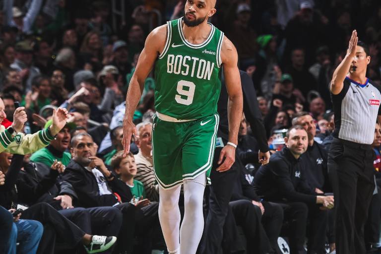 Los Celtics evitan otra debacle para imponerse a los Nuggets