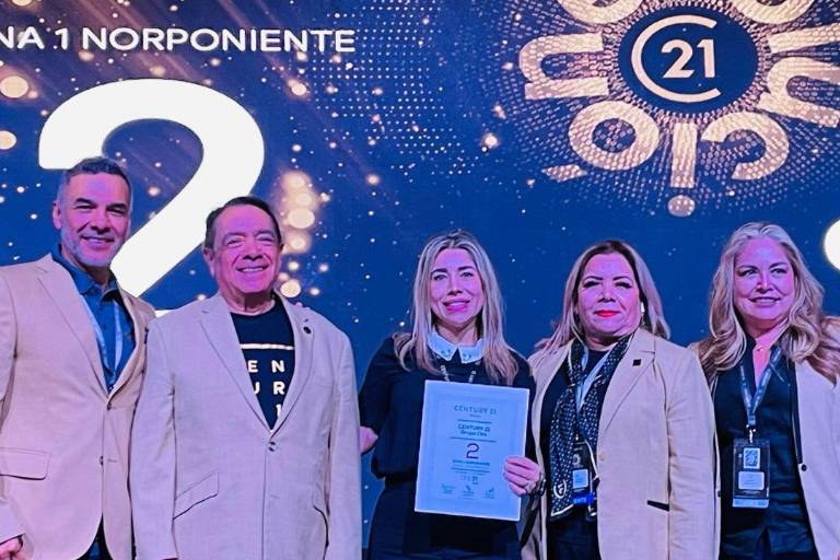 Asisten colaboradores a la Convención Nacional Century21 México 2023