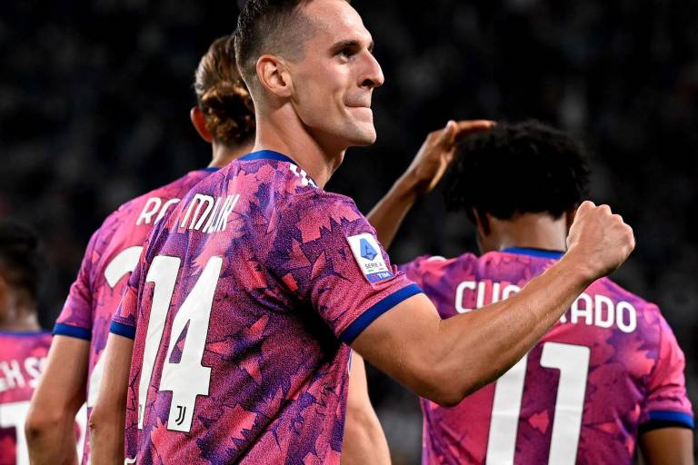 Juventus goleó a Bologna y cortó su mala racha