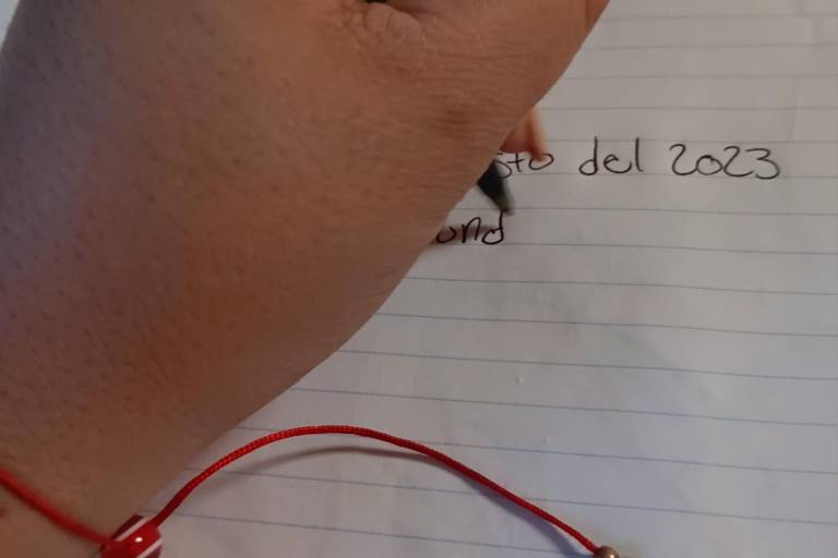 El mundo está hecho para diestros, no para los zurdos: Denisse