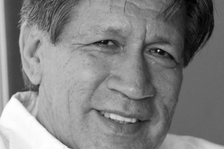 DE LA POLÍTICA A LA FARÁNDULA, SOLO HAY UN QUIEBRE