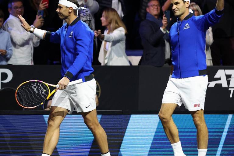 Roger Federer se retiró del tenis con una derrota junto a Rafael Nadal