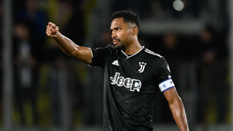 La Juventus tuvo doble revés este lunes, con la derrota ante el Empoli y la pérdida de 10 puntos por el Caso Plusvalías.