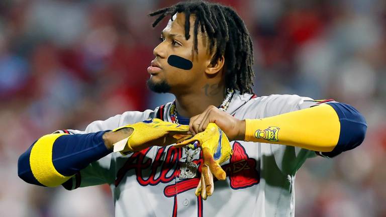 El problema de Ronald Acuña en una de sus rodillas parece no ser tan grave.