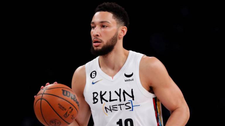 Ben Simmons sigue con problemas de salud, los cuales lo mantienen alejado de las duelas.