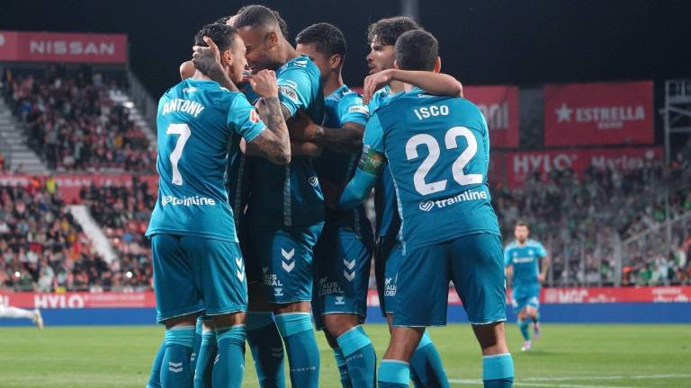 Real Betis superó sin complicaciones al Girona y suma tres puntos valiosos.