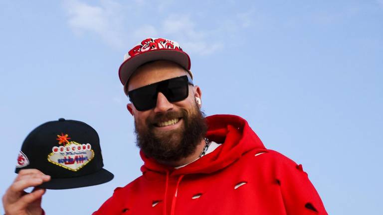 Travis Kelce y los Chiefs ya están en Las Vegas, listos para disputar el próximo 11 de febrero el Super Bowl.