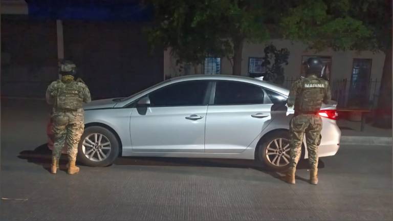 El vehículo asegurado contaba con reporte de robo.