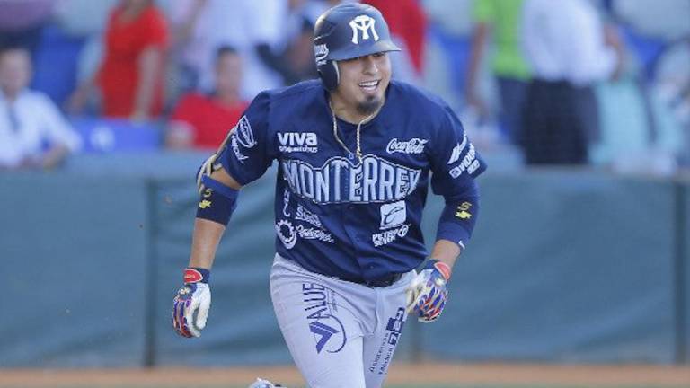 Ramiro Peña demostró su experiencia en postemporada para Sultanes de Monterrey.