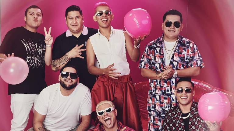 Eduin Caz, vocalista del Grupo Firme, será uno de los conductores en la ceremonia.