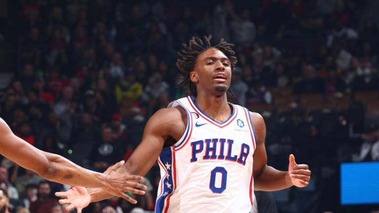 Tyrese Maxey fue el artífice de los Sixers, que vencieron a los Raptors.