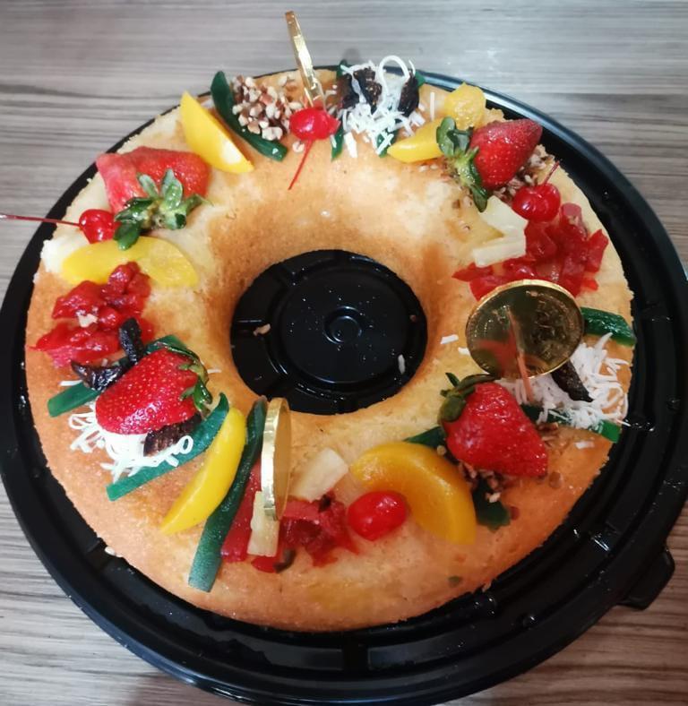 $!Rosca de volteado de piña, una opción diferente que debes probar sí o sí este 6 de enero