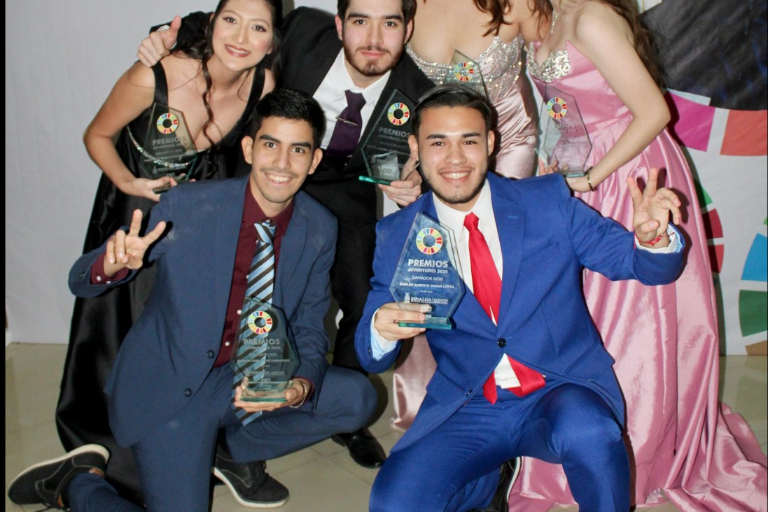 Premia el ISJU a destacados jóvenes activistas