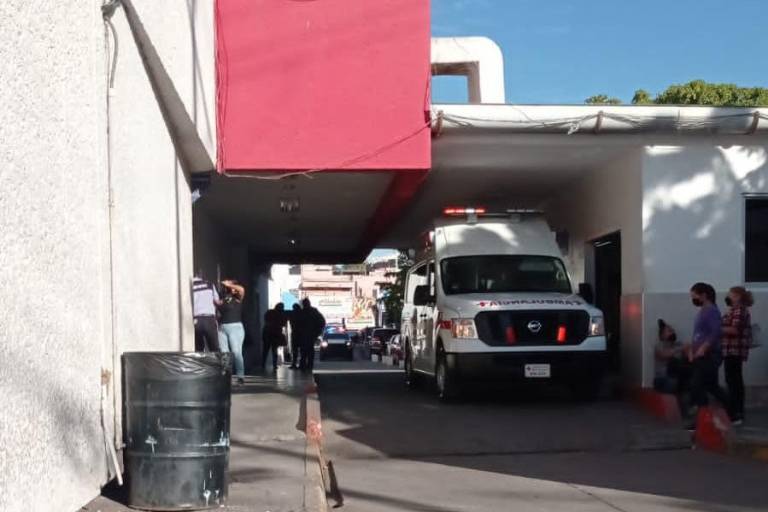 Lo balean y llega herido a hospital en Culiacán