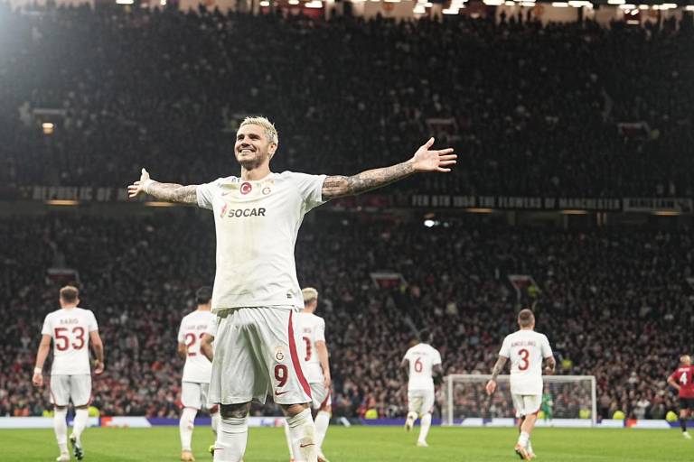Galatasaray venció 3-2 a domicilio al Man United que sigue sin ganar en Champions