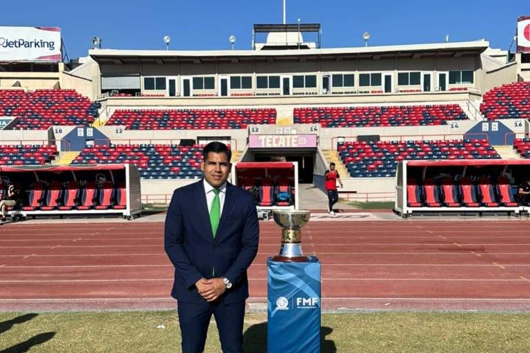 Alejandro Rodríguez Lares, un árbitro sinaloense destacado en la Segunda División