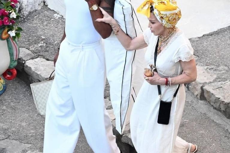 Madonna celebra cumpleaños en Italia con su novio Akeem Morris