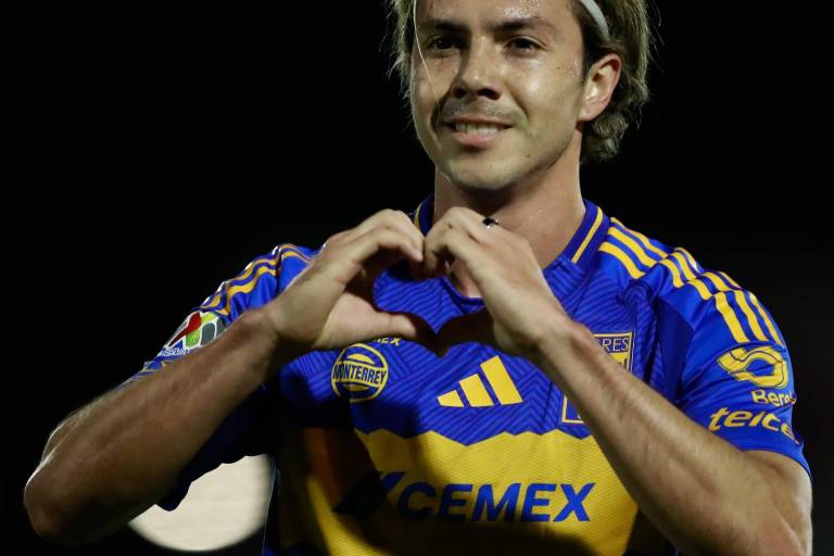 Sebastián Córdova salió de la banca para darle la victoria a Tigres