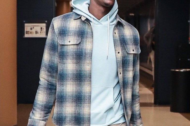 Rajon Rondo, arrestado por delitos menores de posesión ilegal de un arma y marihuana